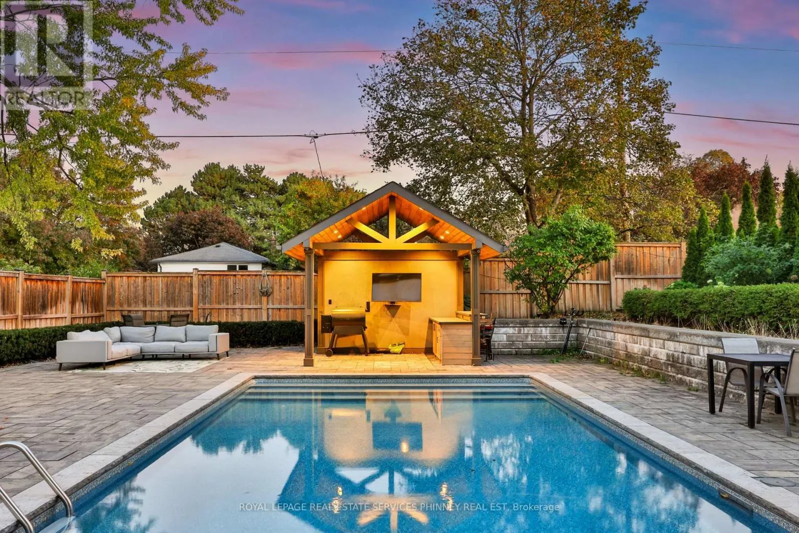 52 JOYMAR DRIVE