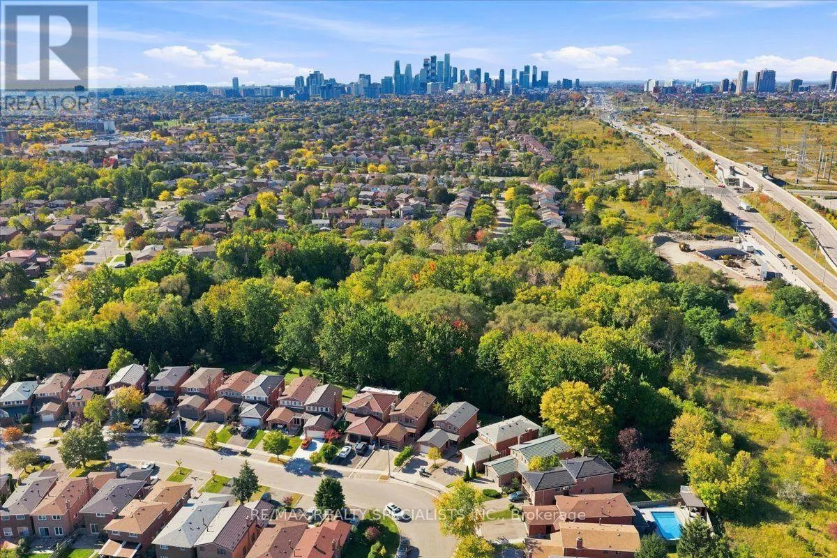 1131 HIGHGATE PLACE