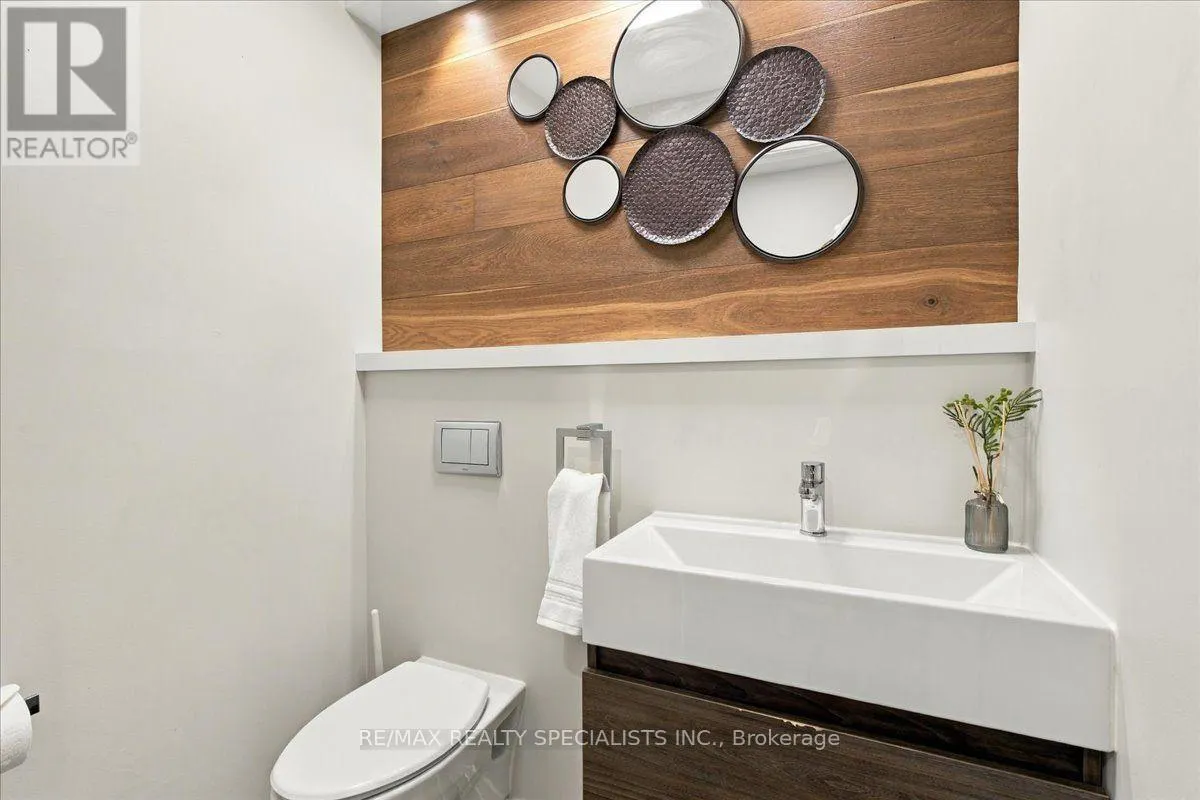 1131 HIGHGATE PLACE