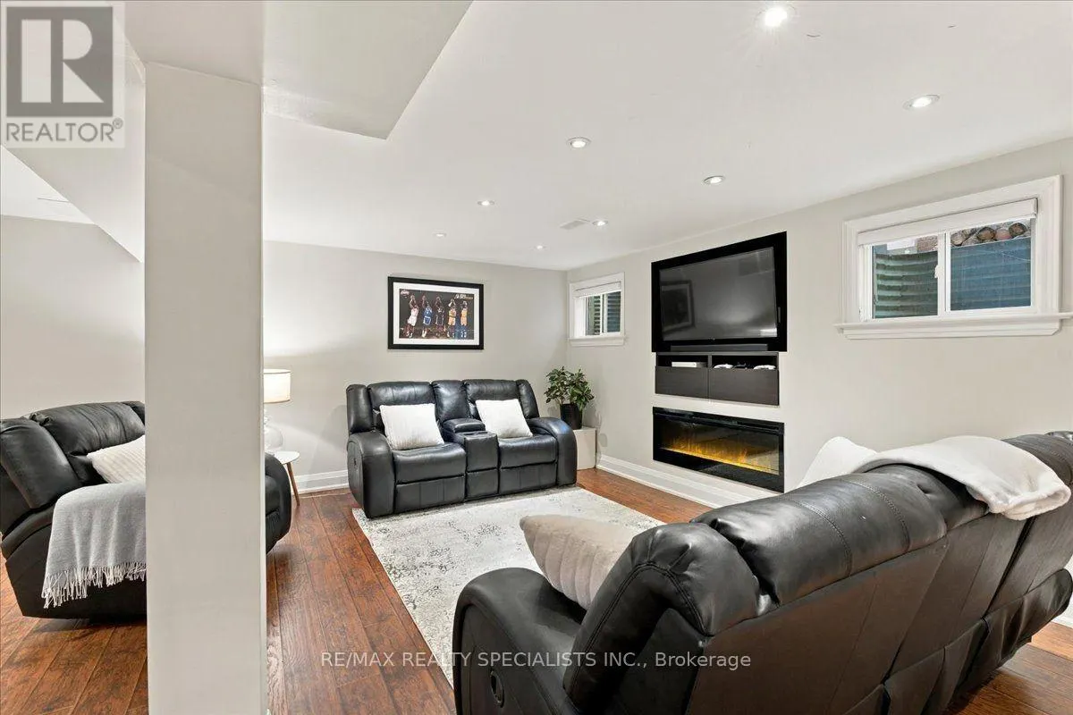 1131 HIGHGATE PLACE