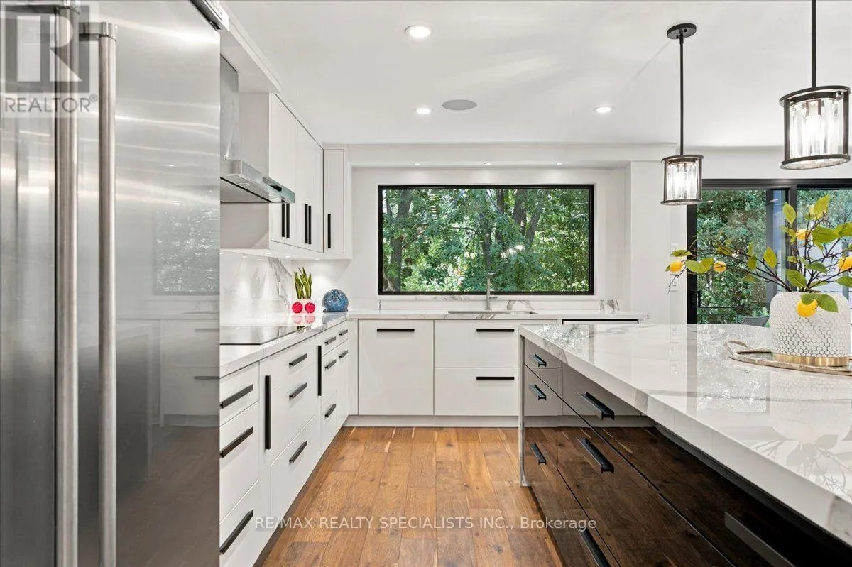 1131 HIGHGATE PLACE