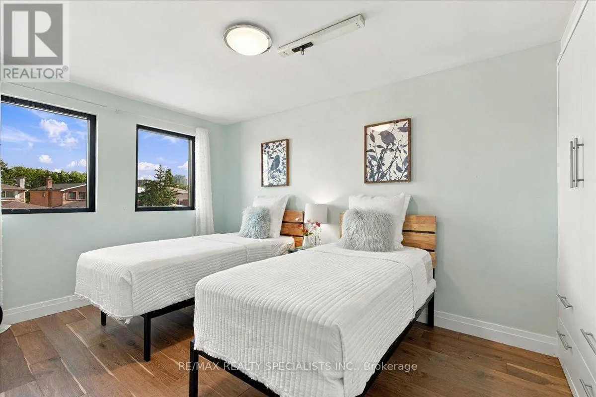 1131 HIGHGATE PLACE
