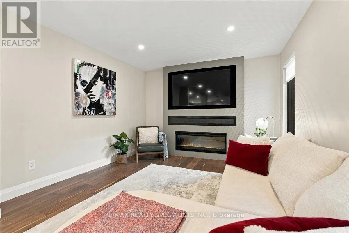 1131 HIGHGATE PLACE