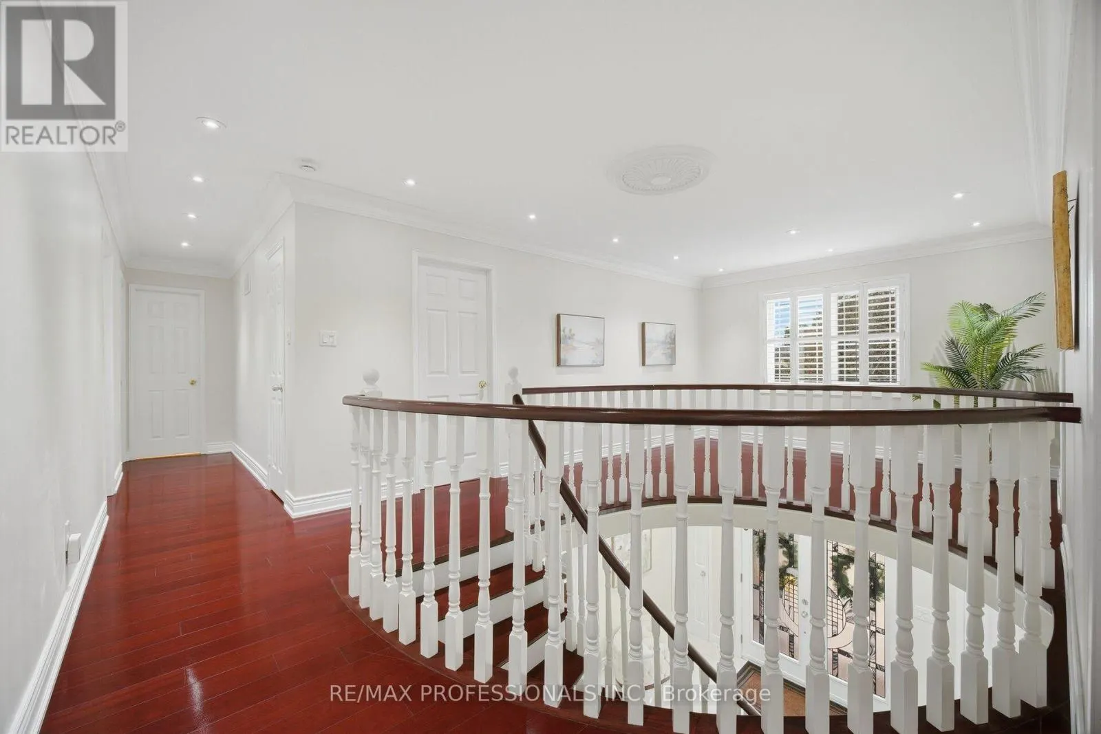 4 MCFADDEN DRIVE