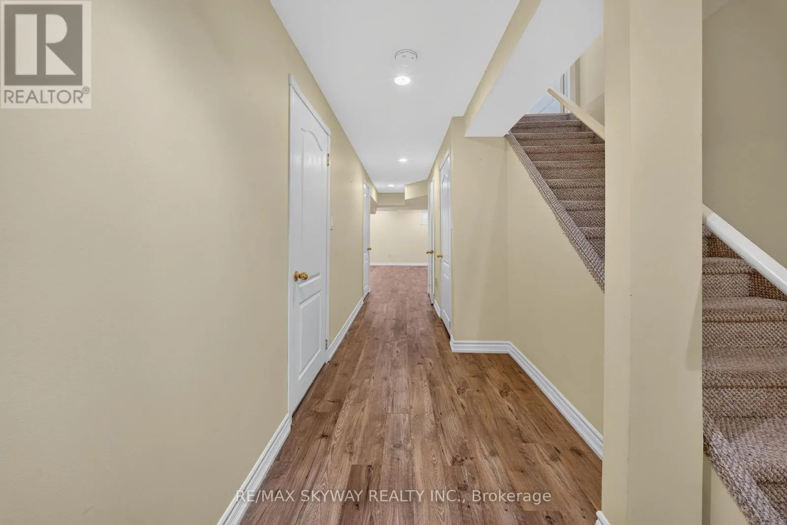 7 MADRONNA GARDENS