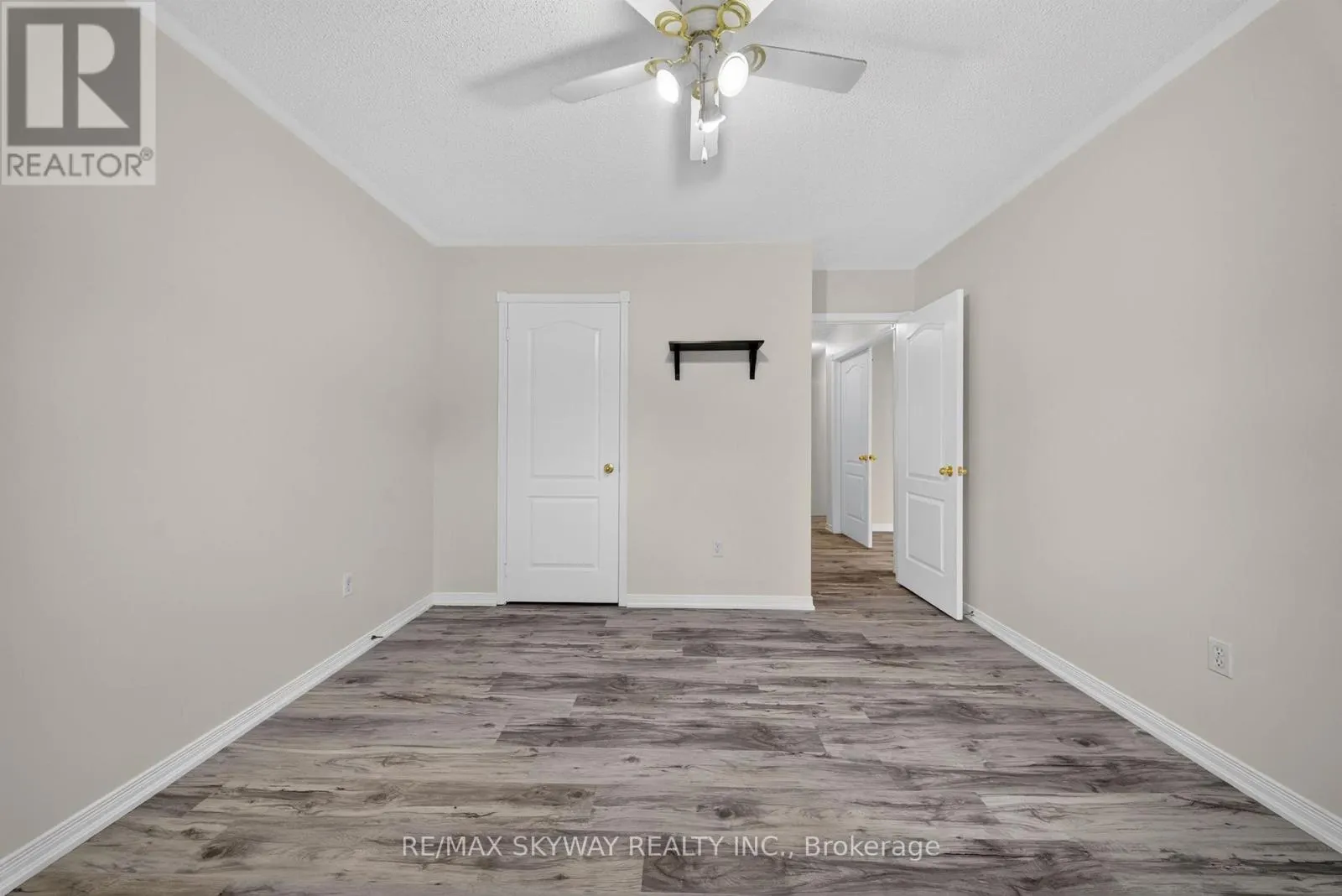 7 MADRONNA GARDENS