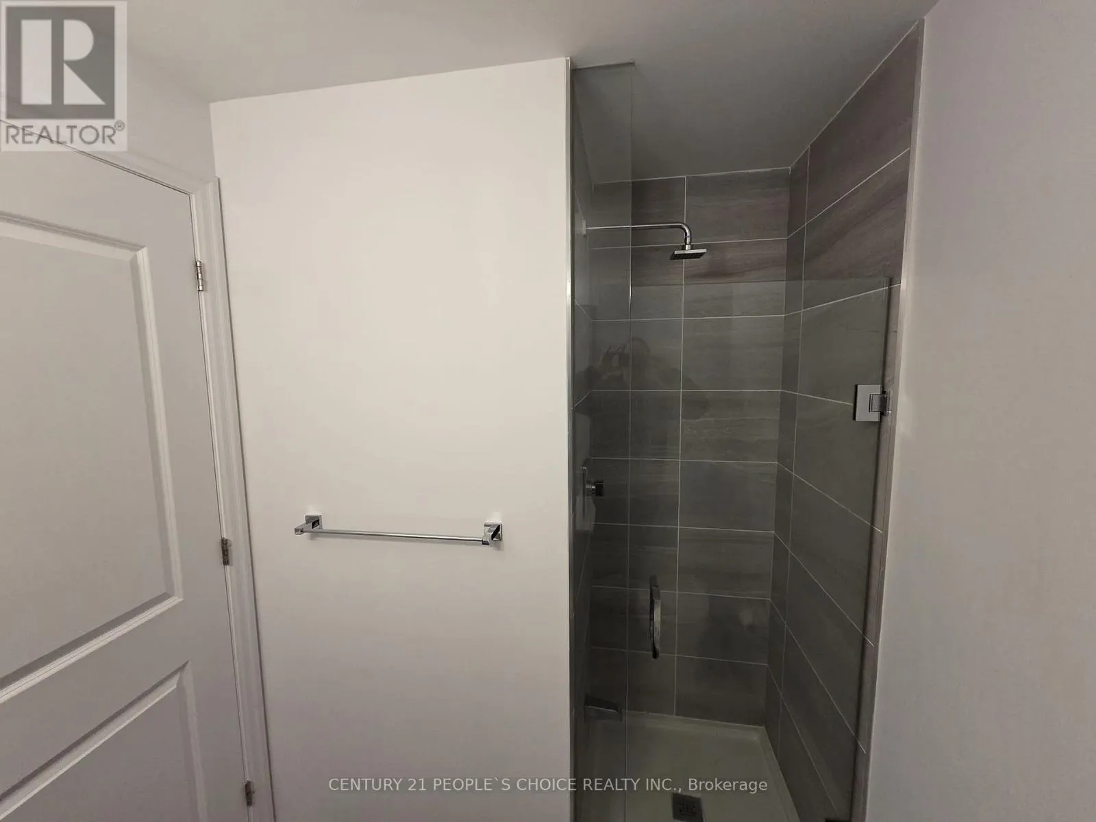 1102 - 30 ELM DRIVE W