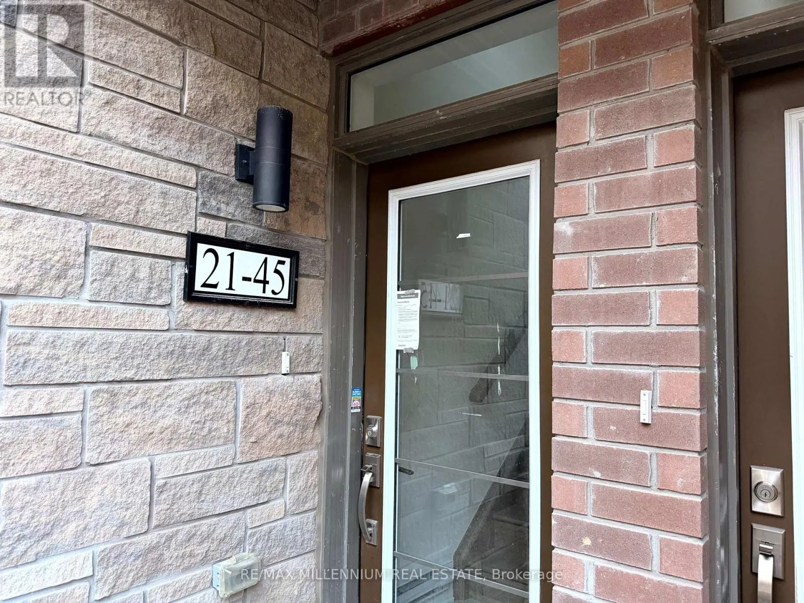 21 - 45 FIELDRIDGE CRESCENT