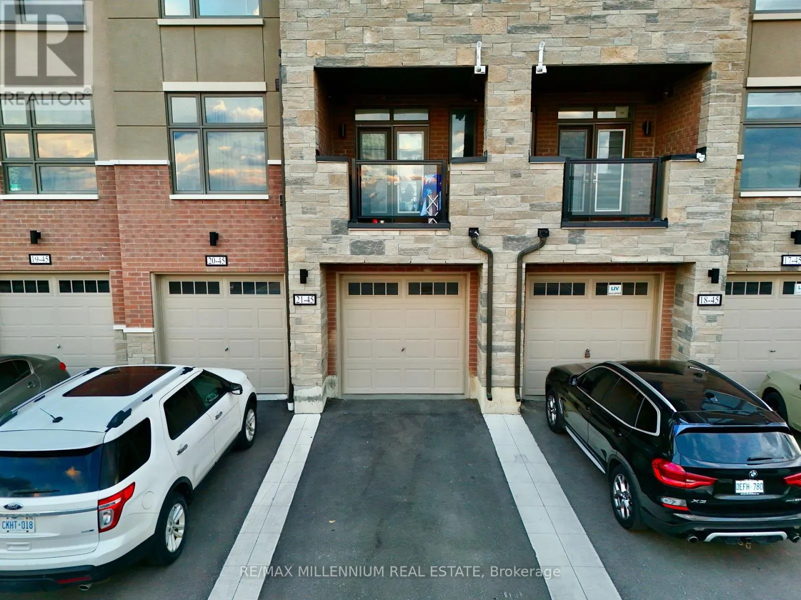 21 - 45 FIELDRIDGE CRESCENT