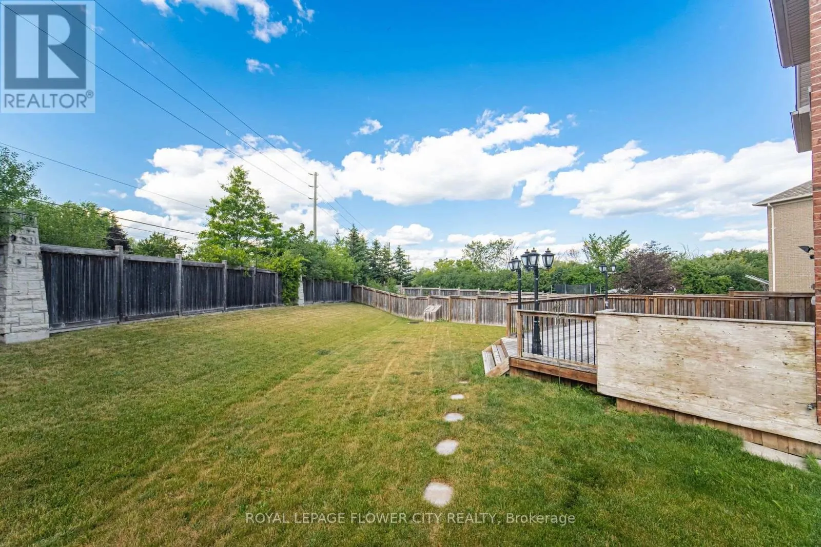 56 LAURENTIDE CRESCENT