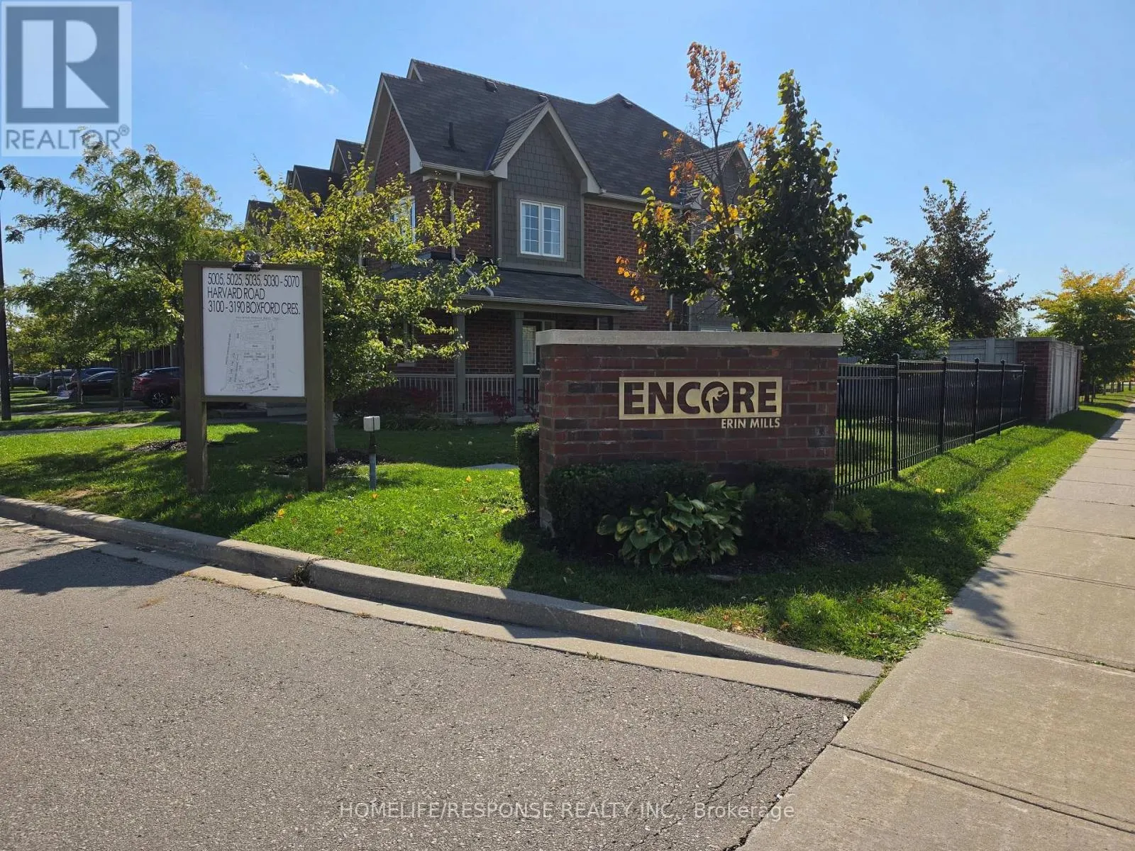5 - 3175 BOXFORD CRESCENT