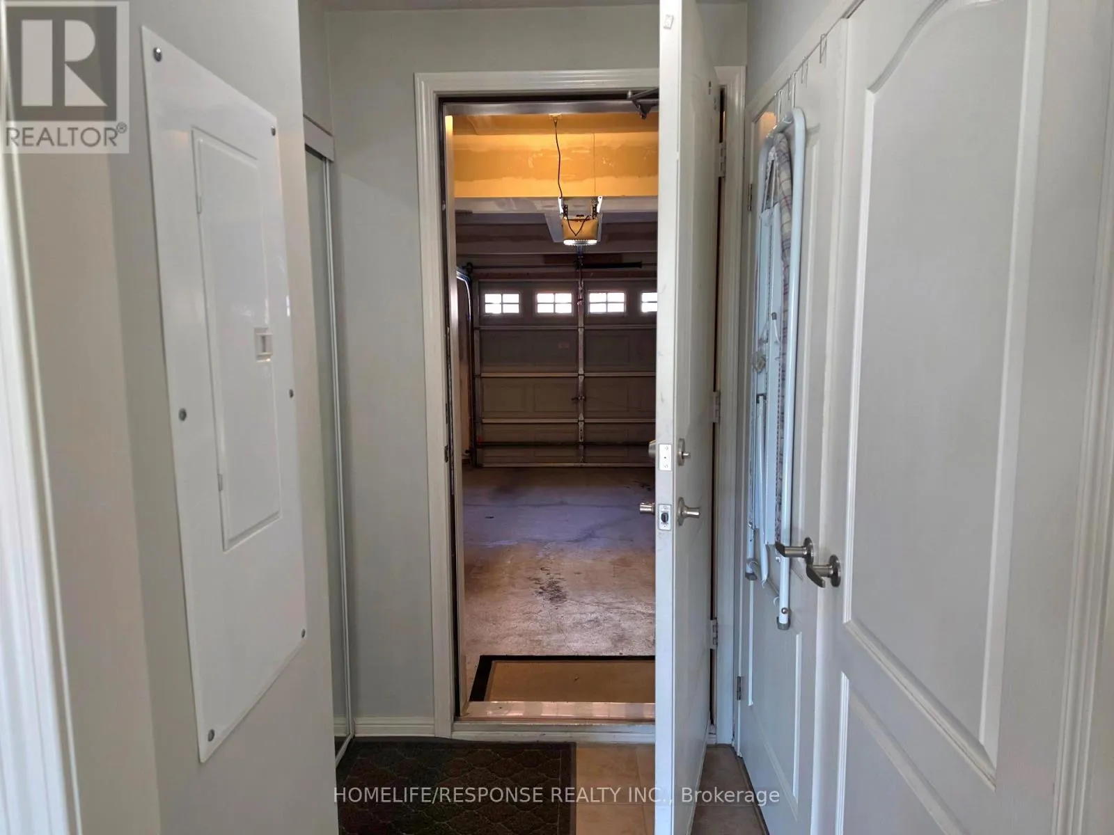 5 - 3175 BOXFORD CRESCENT