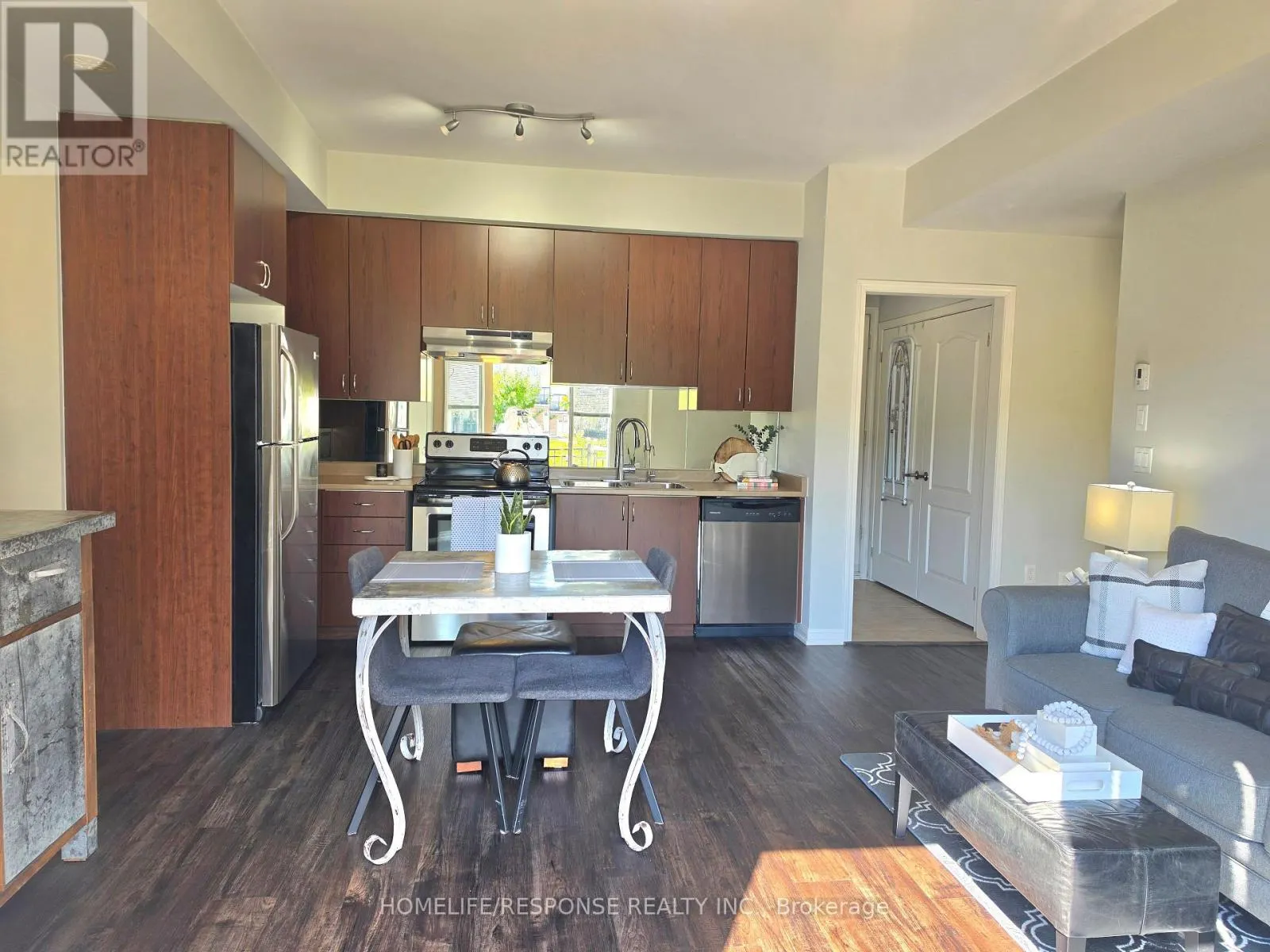 5 - 3175 BOXFORD CRESCENT