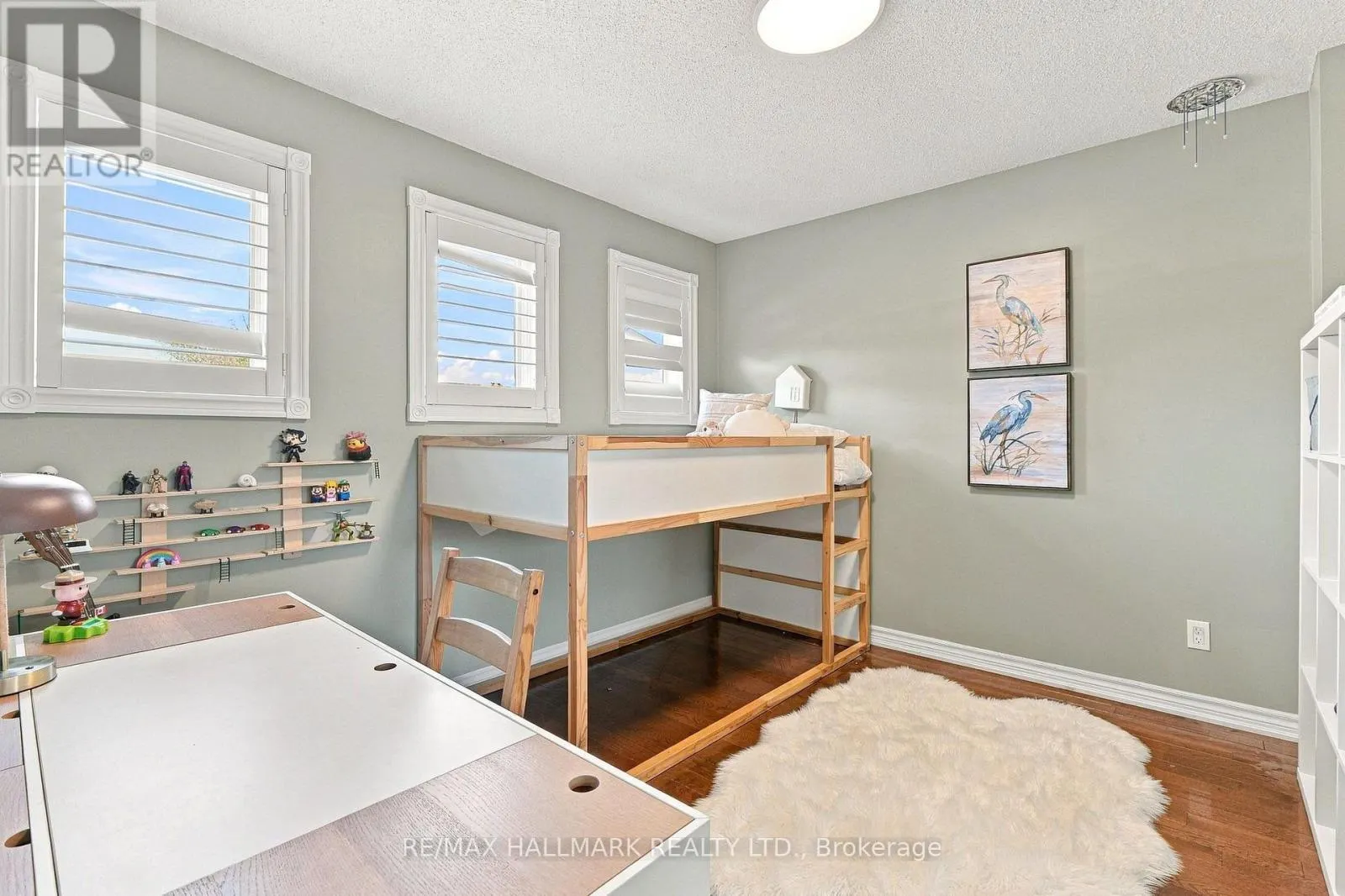 1246 WINTERBOURNE DRIVE