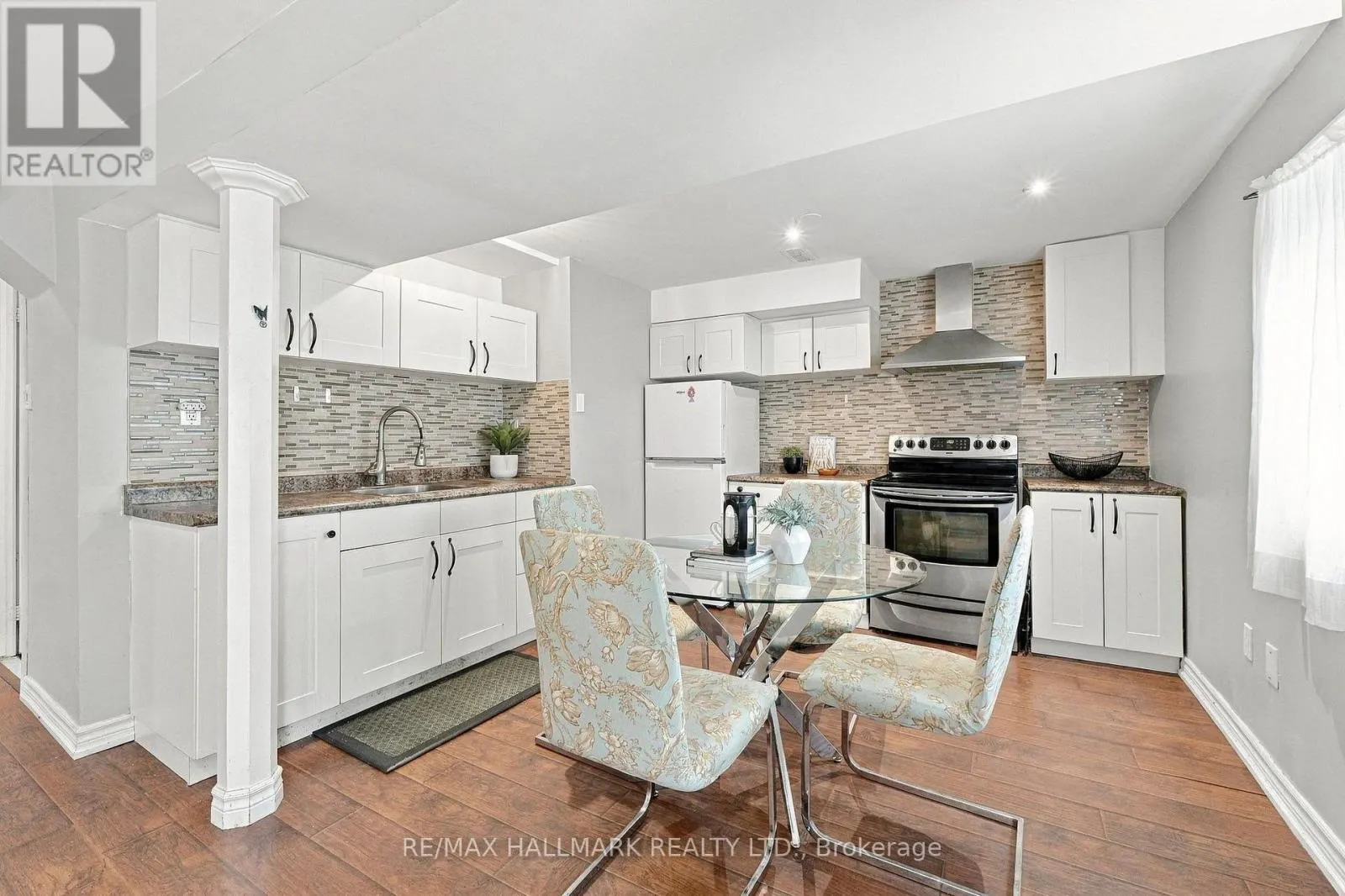 1246 WINTERBOURNE DRIVE
