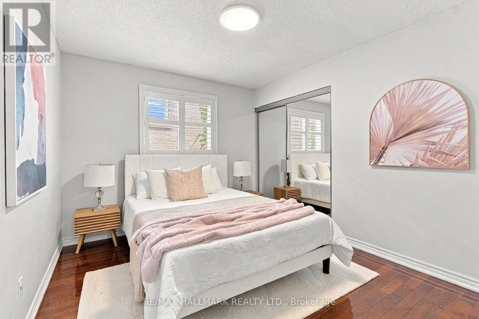 1246 WINTERBOURNE DRIVE
