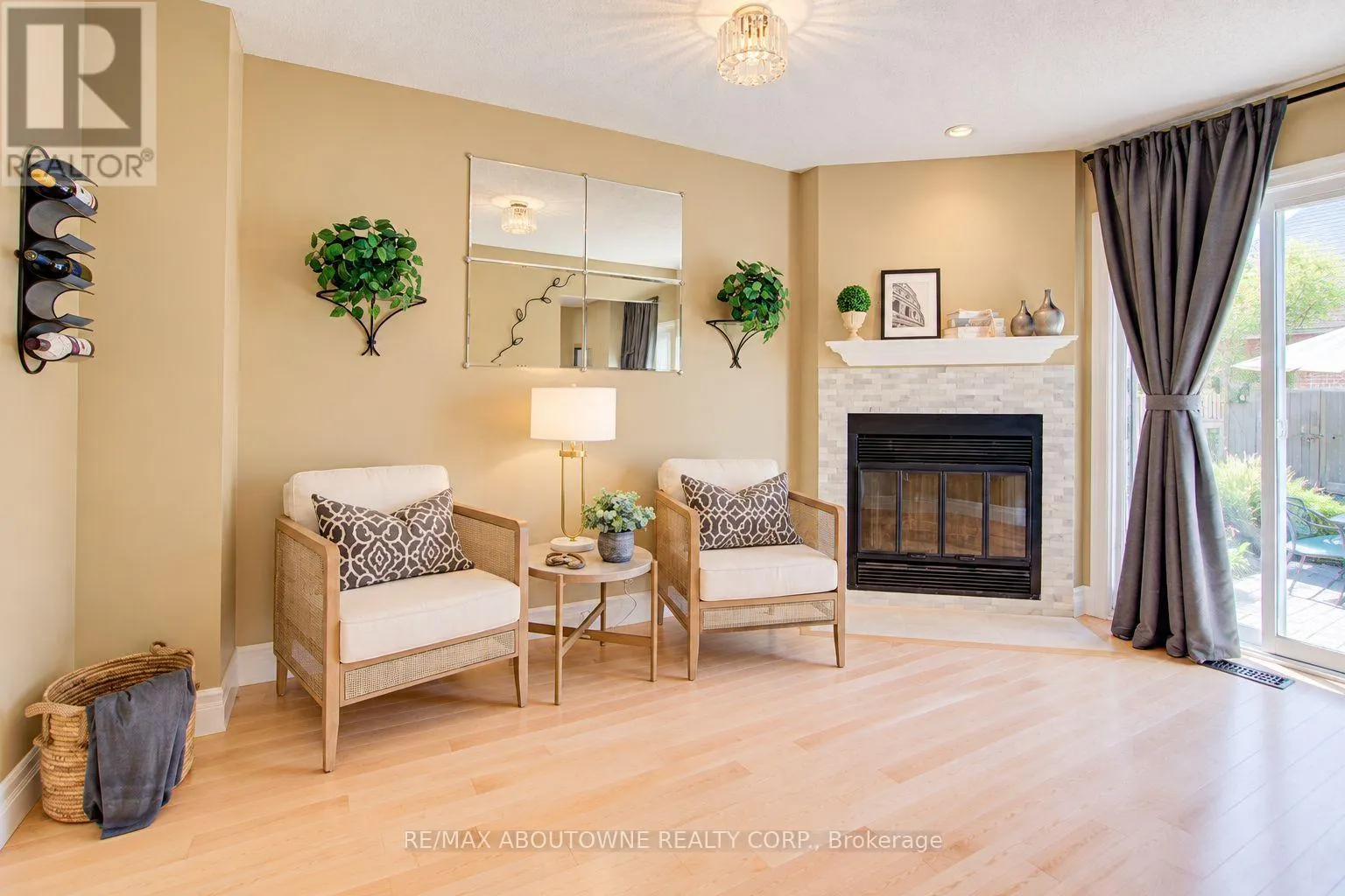 3668 COLONIAL DRIVE