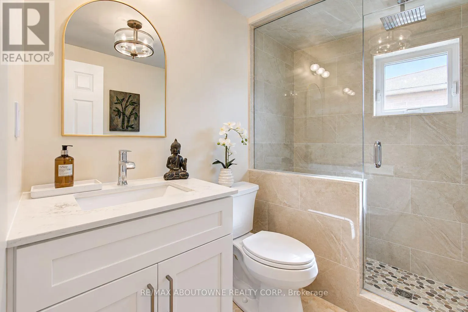 3668 COLONIAL DRIVE