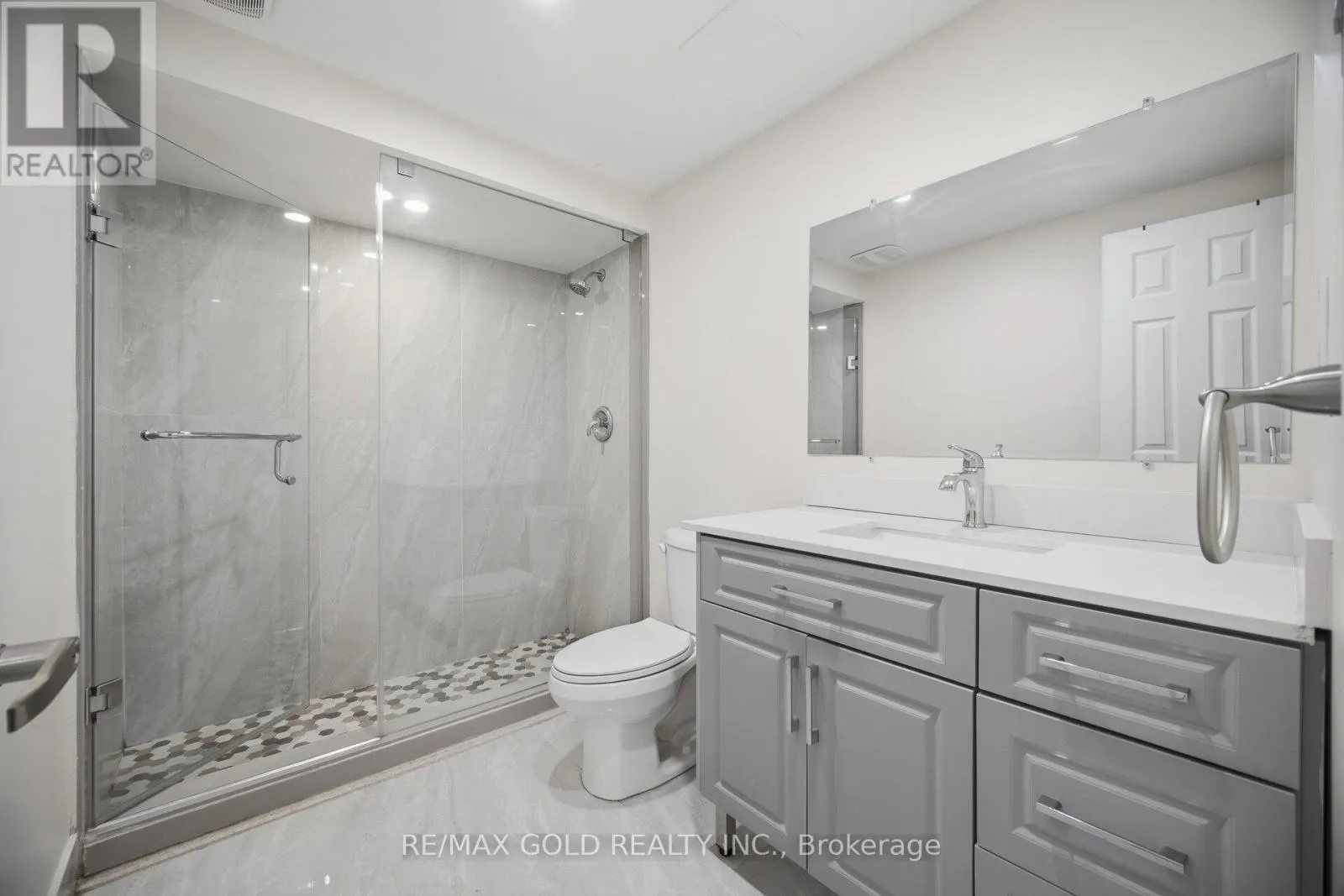 5566 BROADPATH GATE