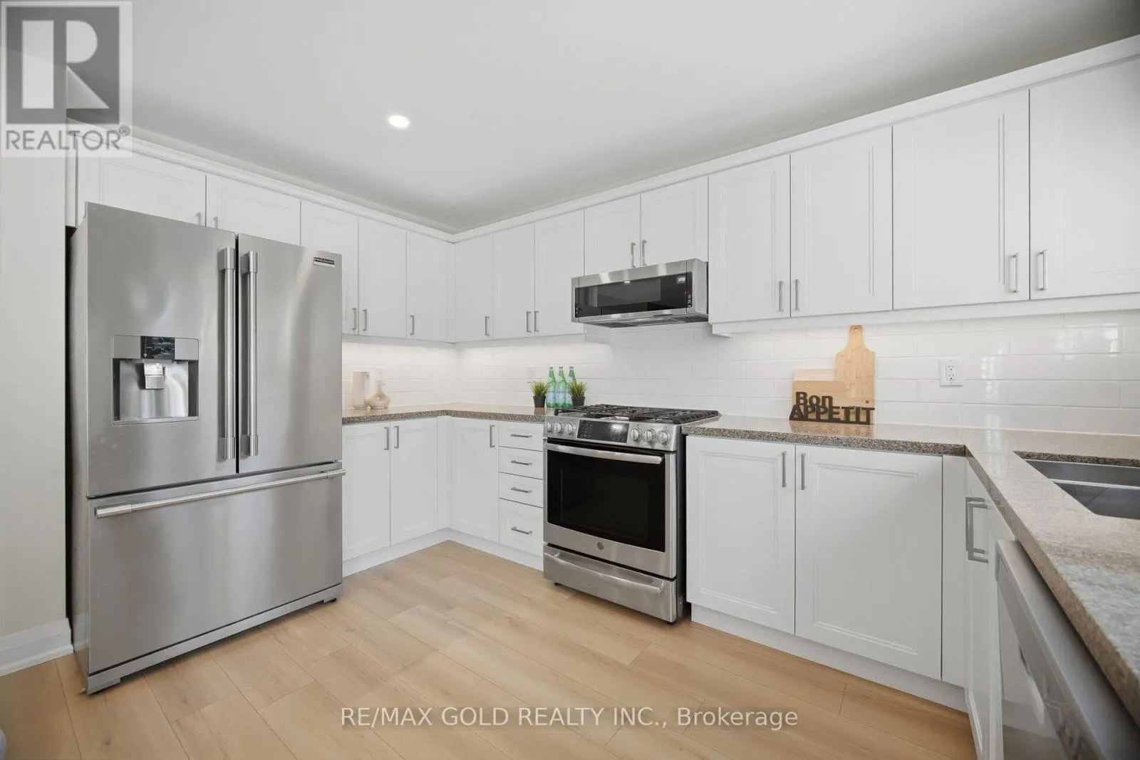5566 BROADPATH GATE