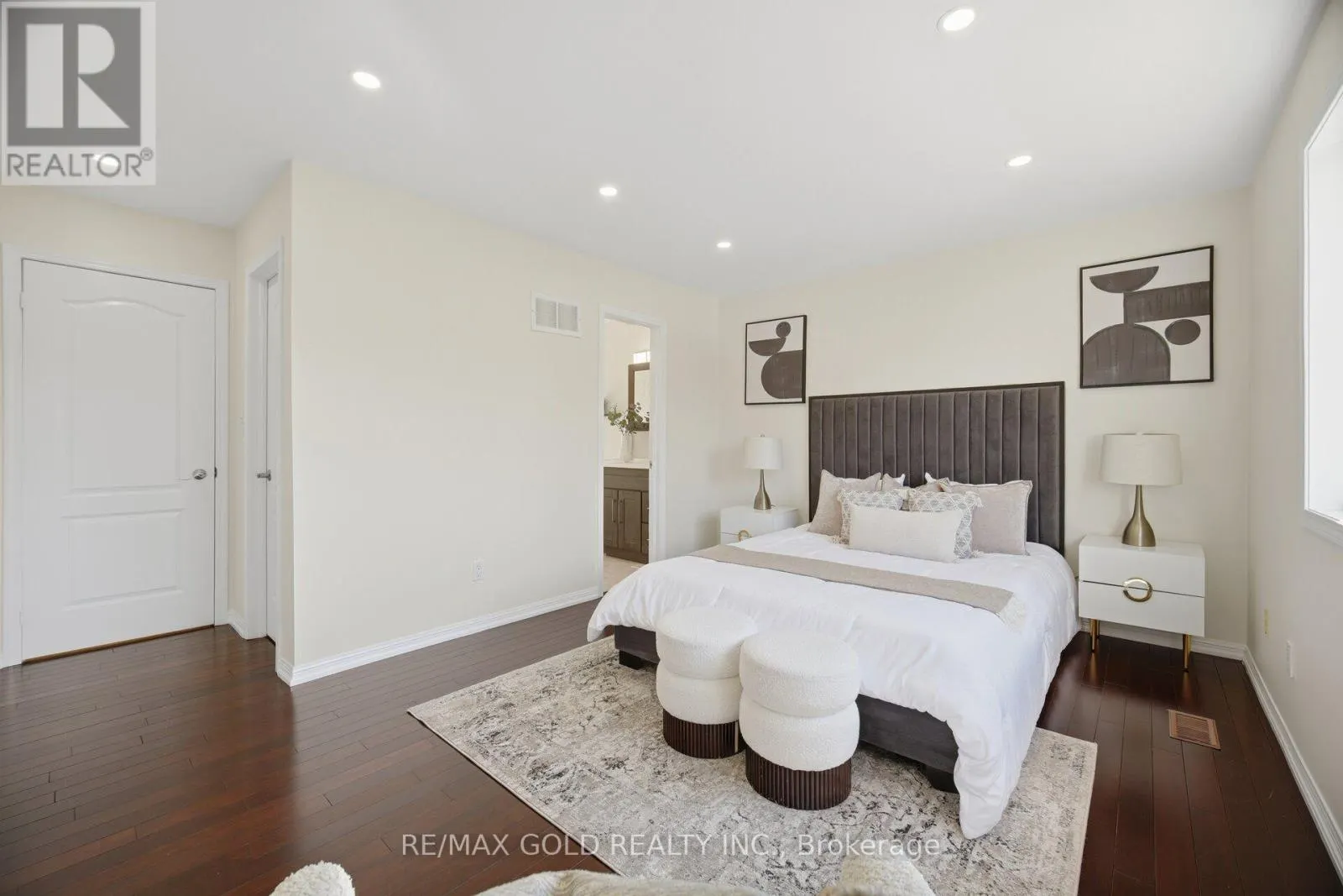 5566 BROADPATH GATE