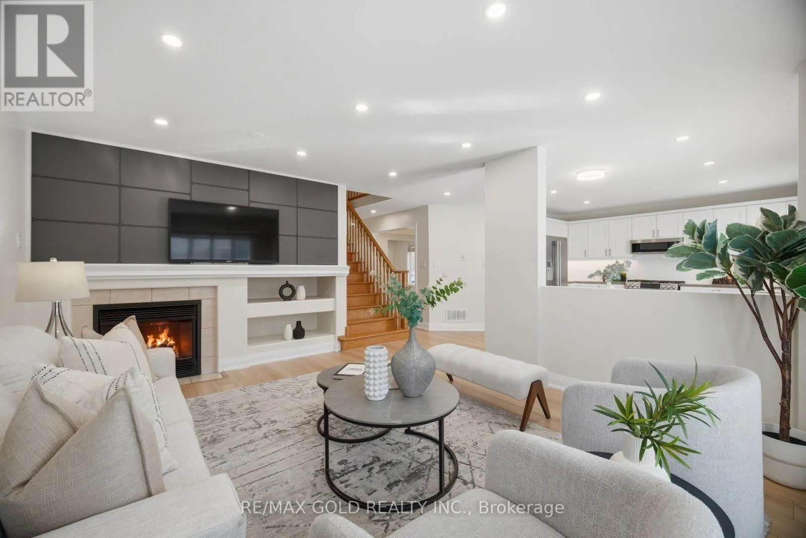 5566 BROADPATH GATE