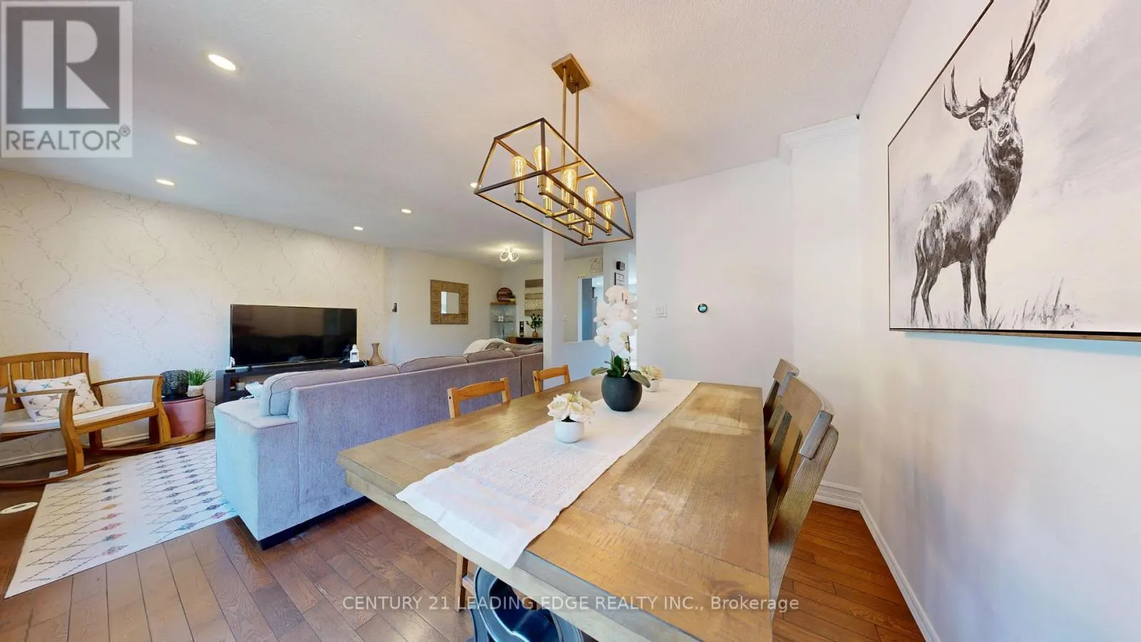 64 - 2651 AQUITAINE AVENUE