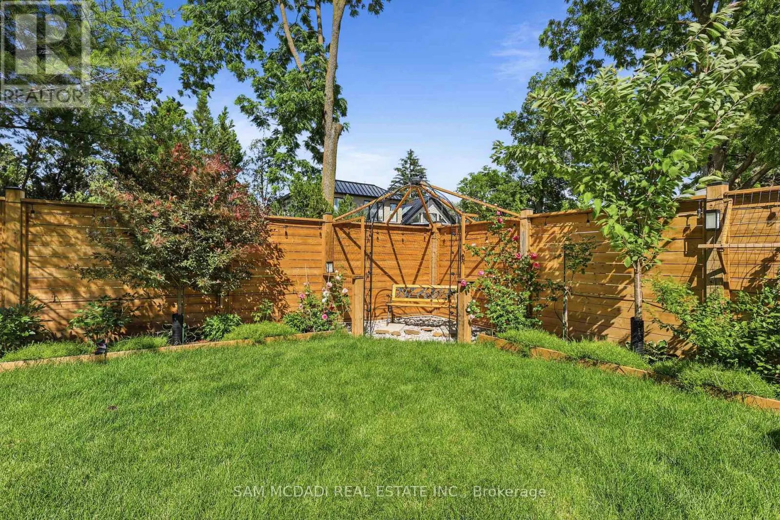 403 WILLIS DRIVE