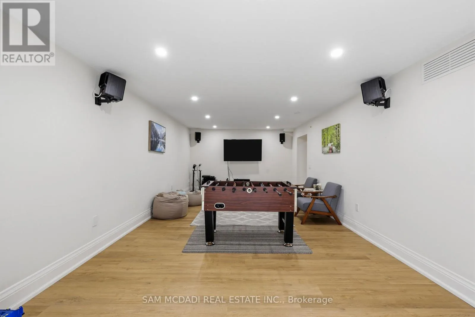 403 WILLIS DRIVE