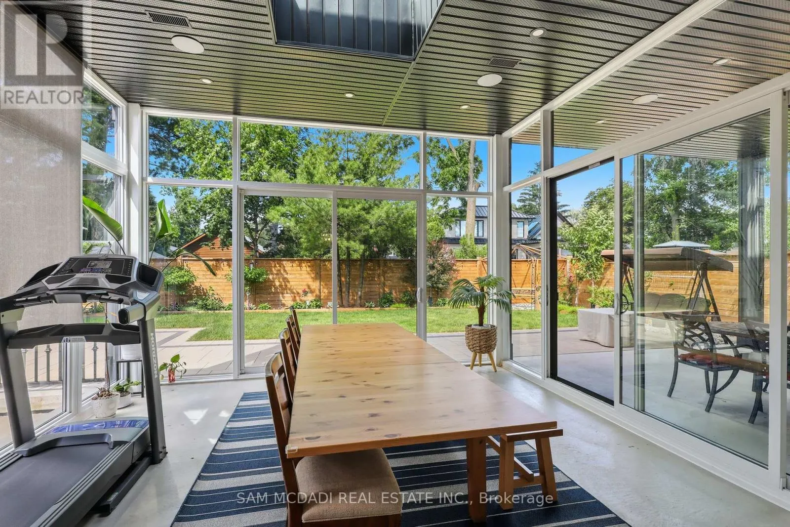 403 WILLIS DRIVE