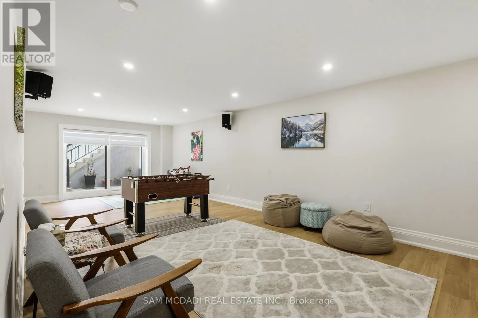 403 WILLIS DRIVE