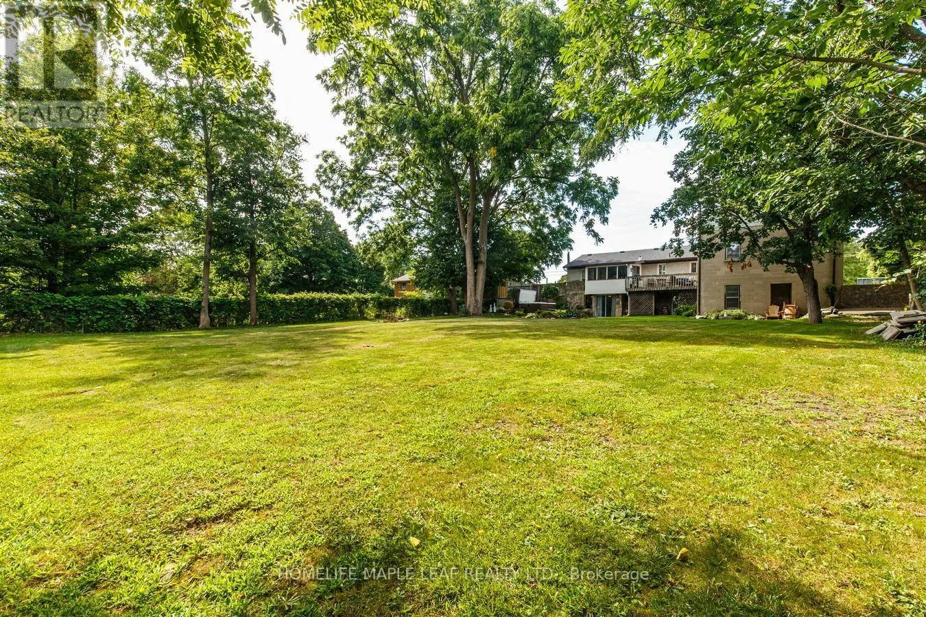 7820 5 SIDE ROAD