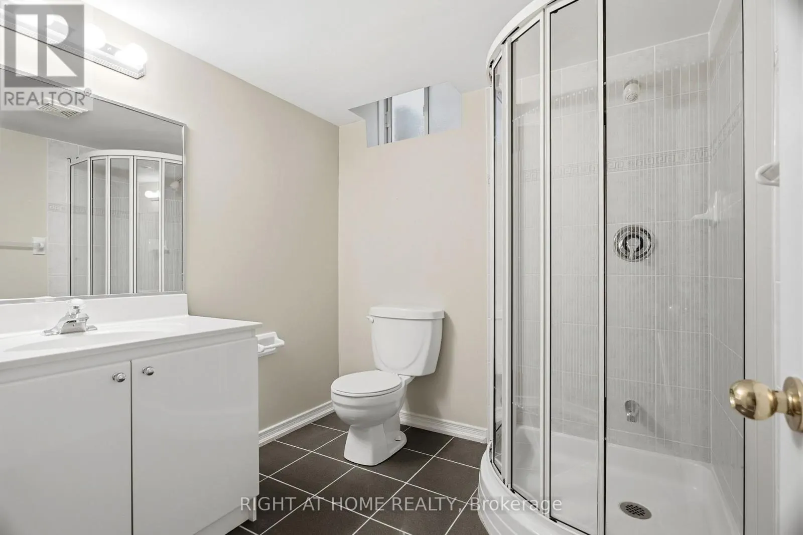 2311 BANKSIDE DRIVE