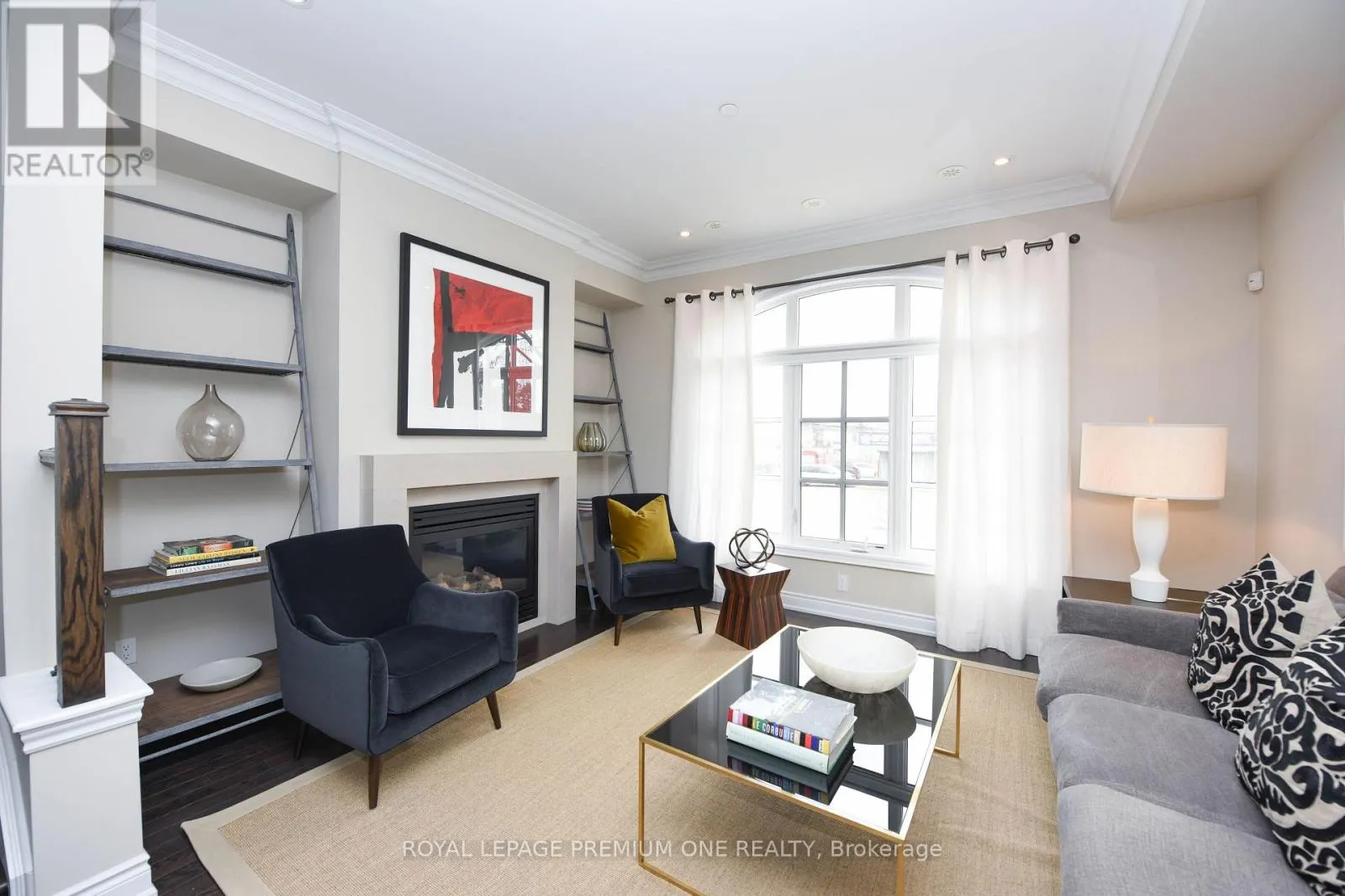 6A ACORN AVENUE