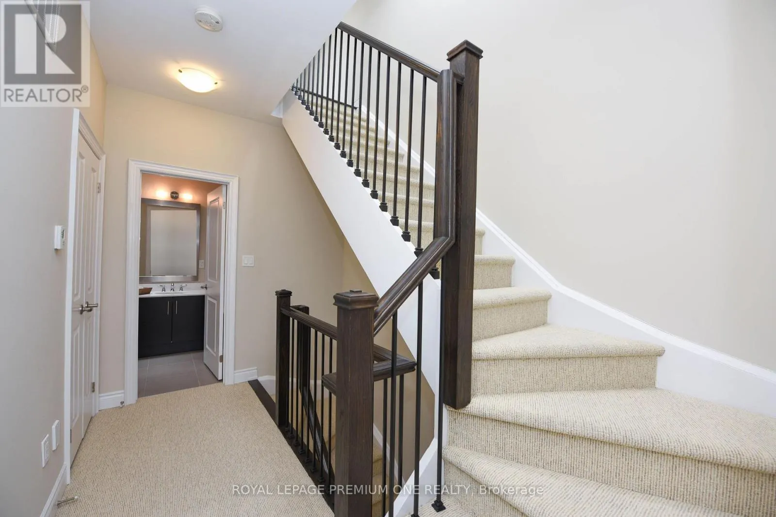 6A ACORN AVENUE
