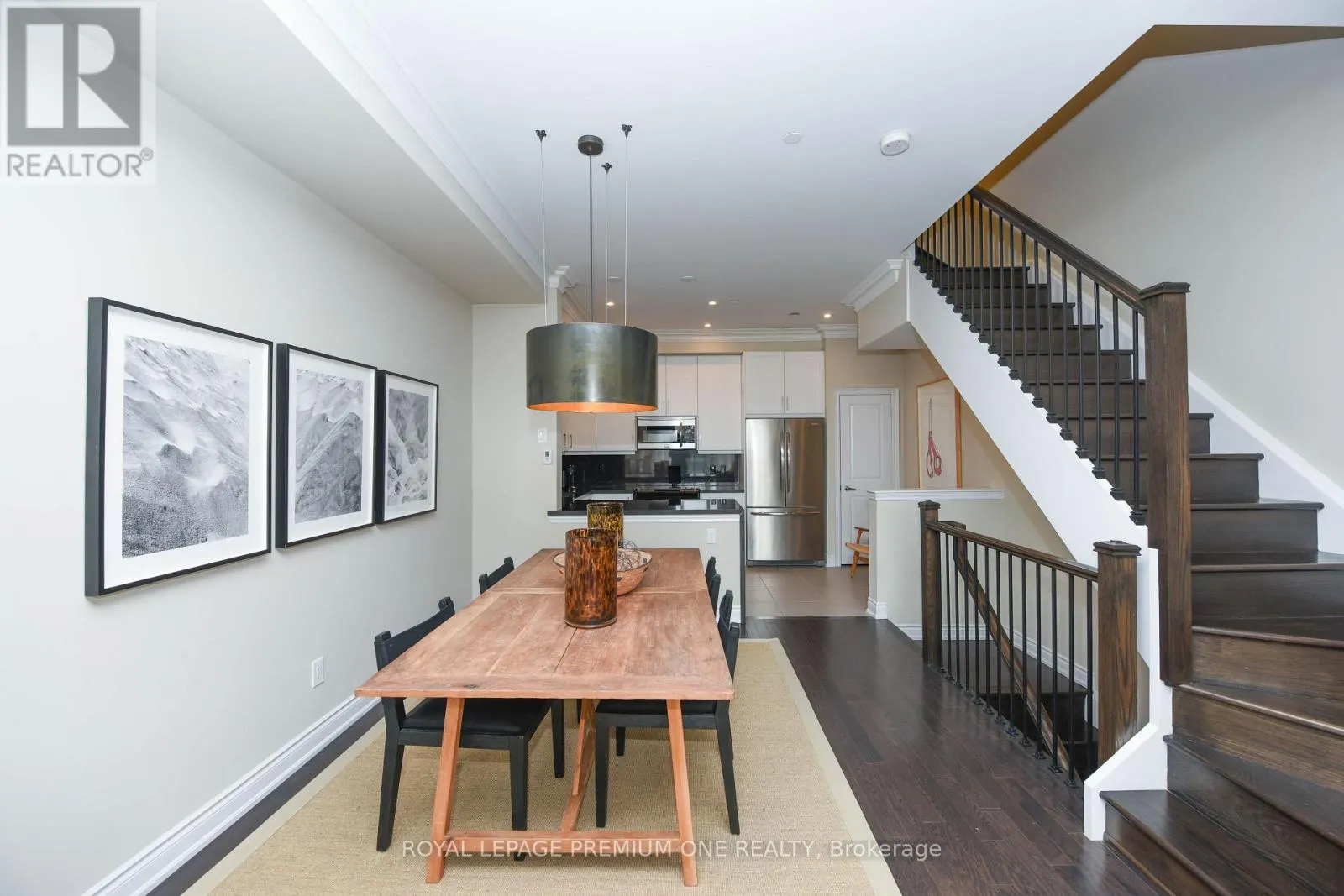 6A ACORN AVENUE