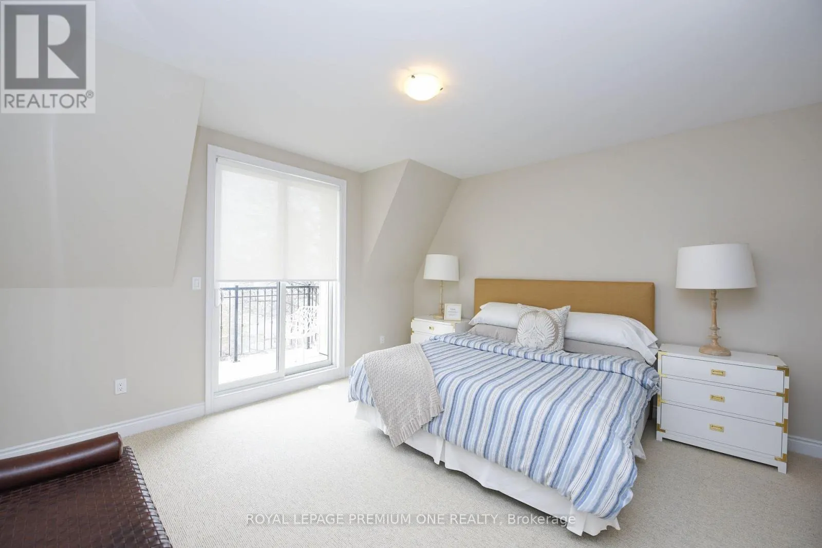 6A ACORN AVENUE