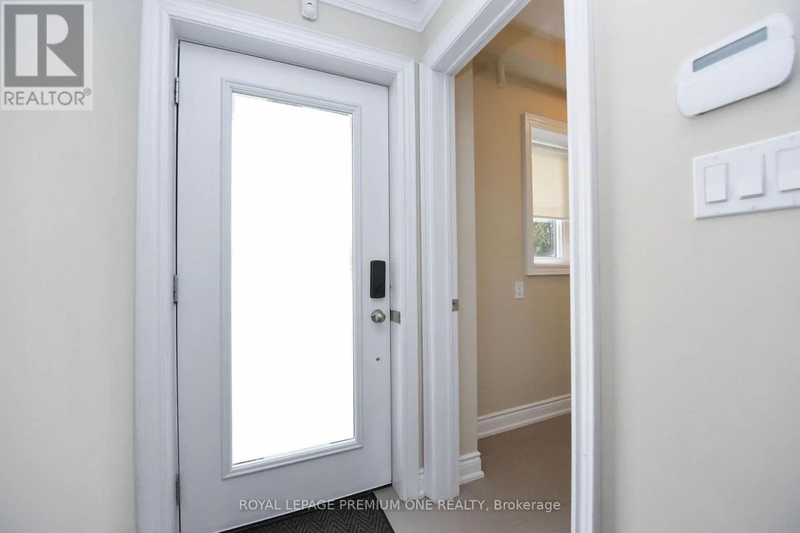 6A ACORN AVENUE
