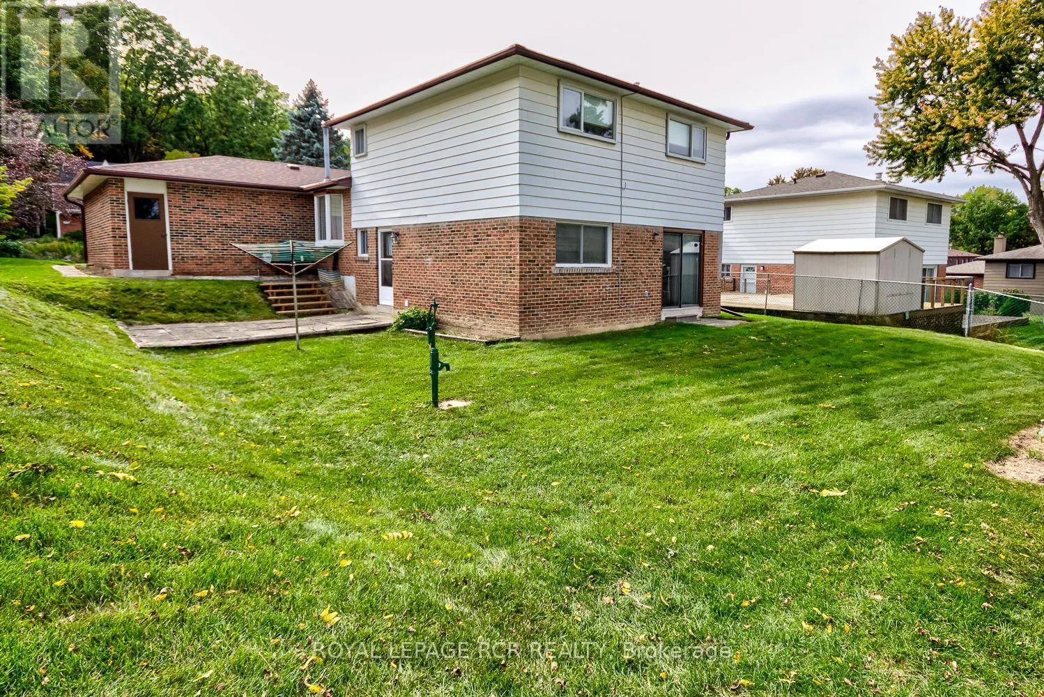 115 MEADOWVALE COURT