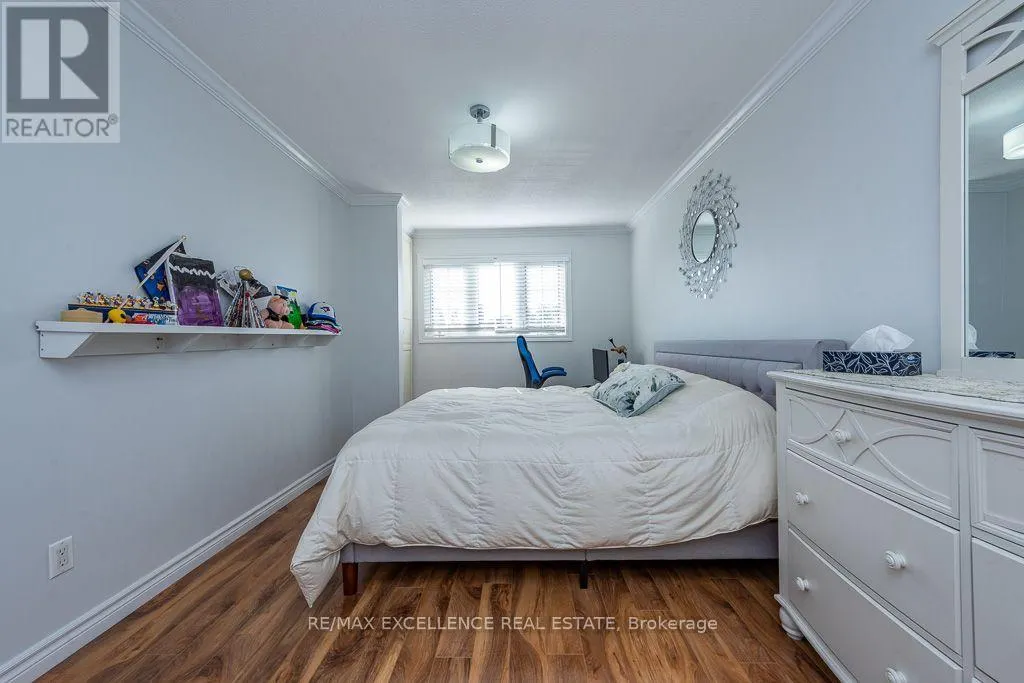 41 TREWARTHA CRESCENT