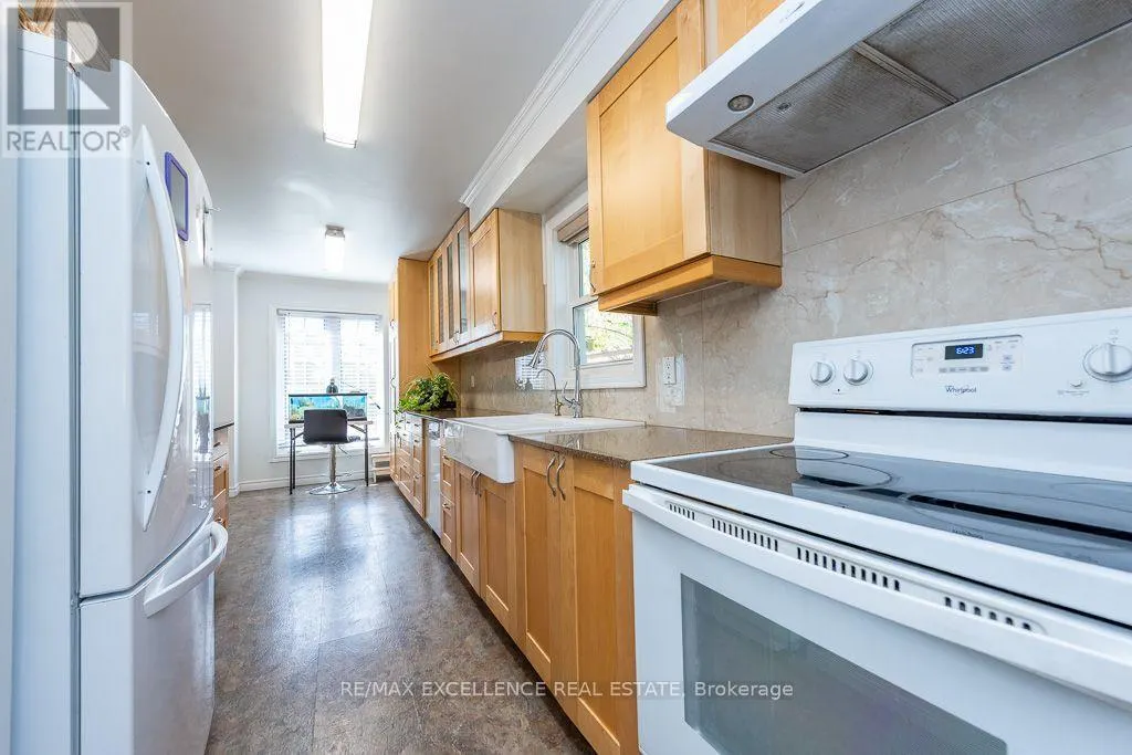 41 TREWARTHA CRESCENT