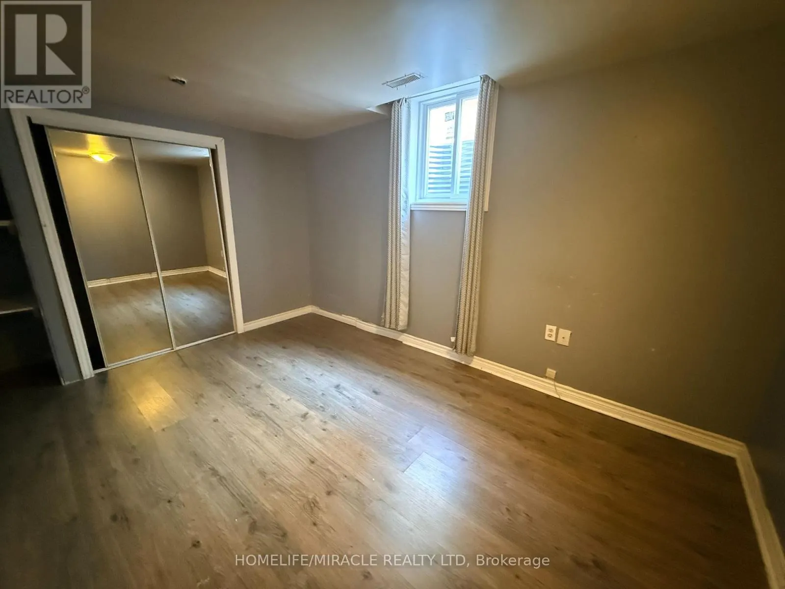 1 HUDSON DRIVE