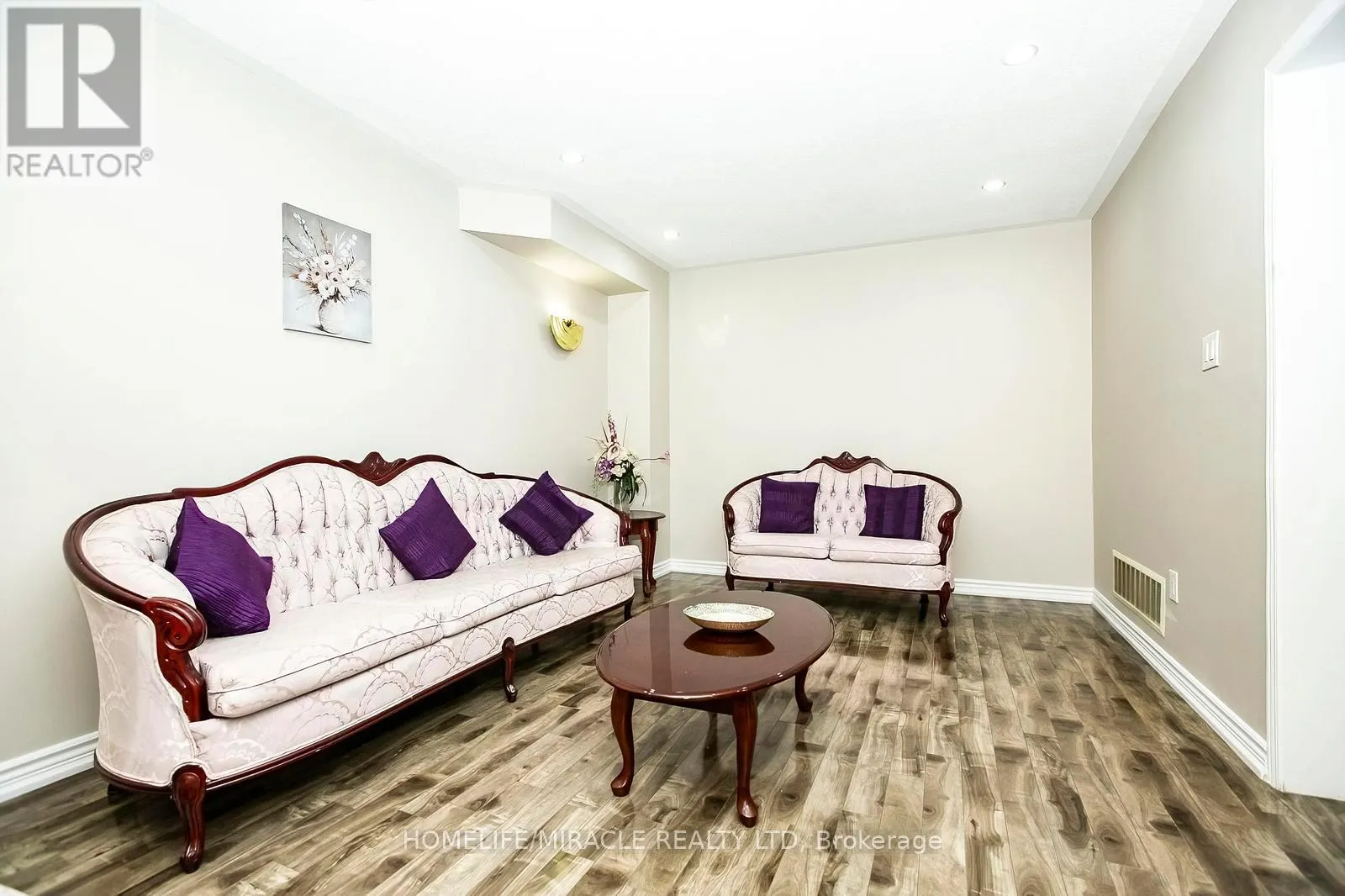 5 BUTLERMERE DRIVE