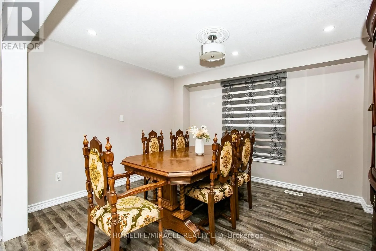 5 BUTLERMERE DRIVE
