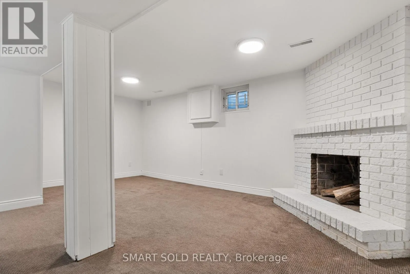 32 - 2120 RATHBURN ROAD E