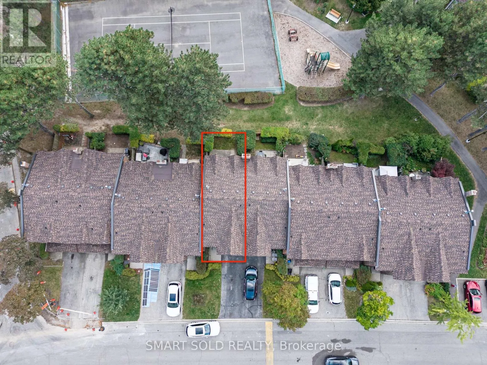 32 - 2120 RATHBURN ROAD E
