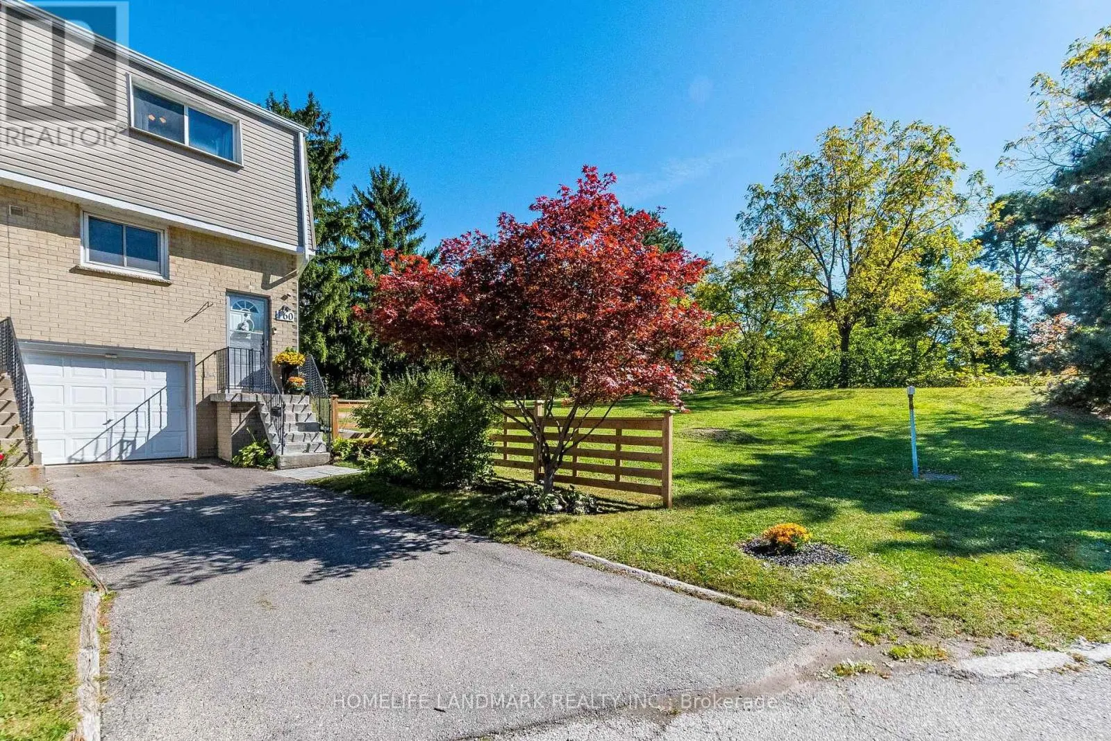 160 - 400 MISSISSAUGA VALLEY BOULEVARD