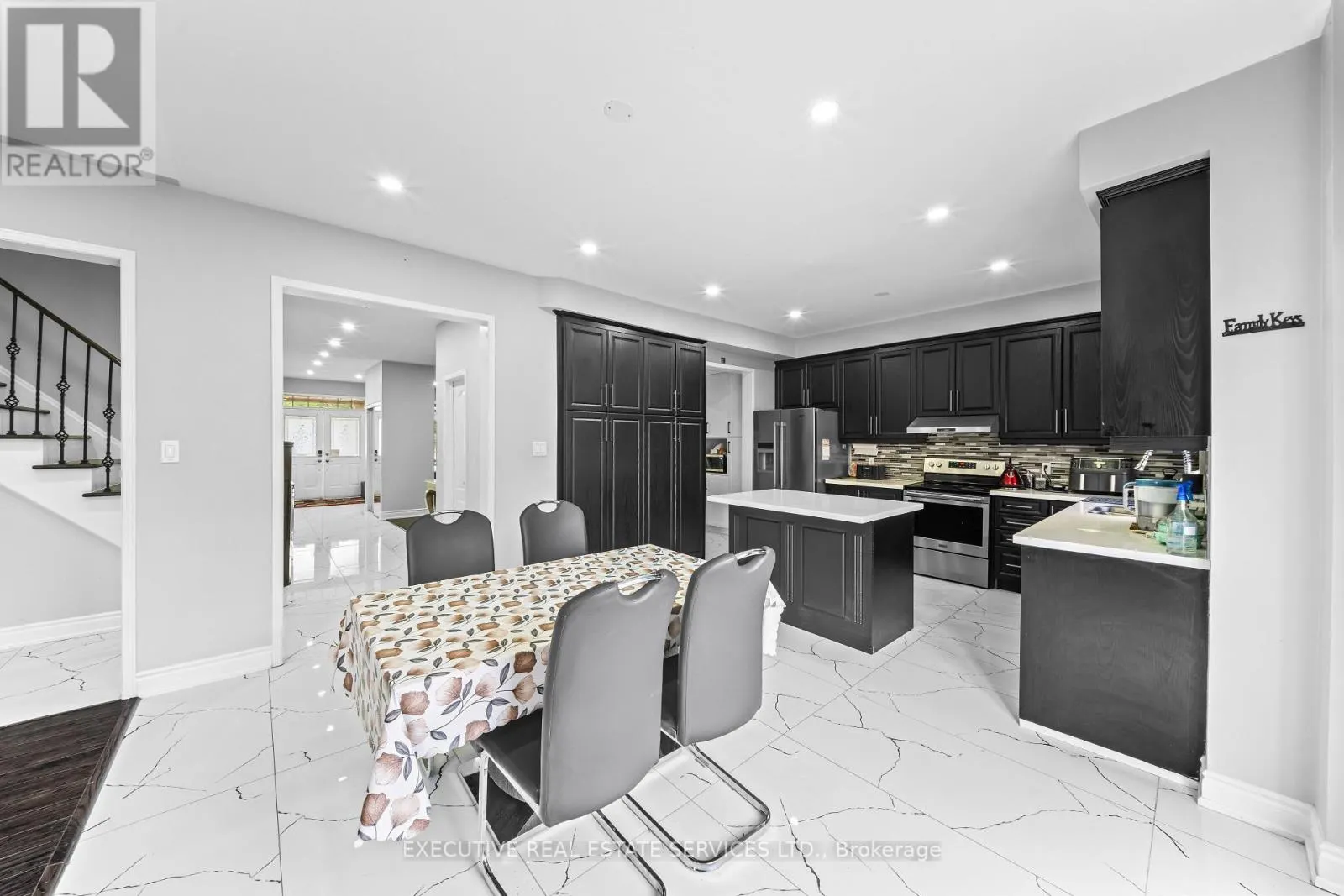 7 CHAPPARAL DRIVE