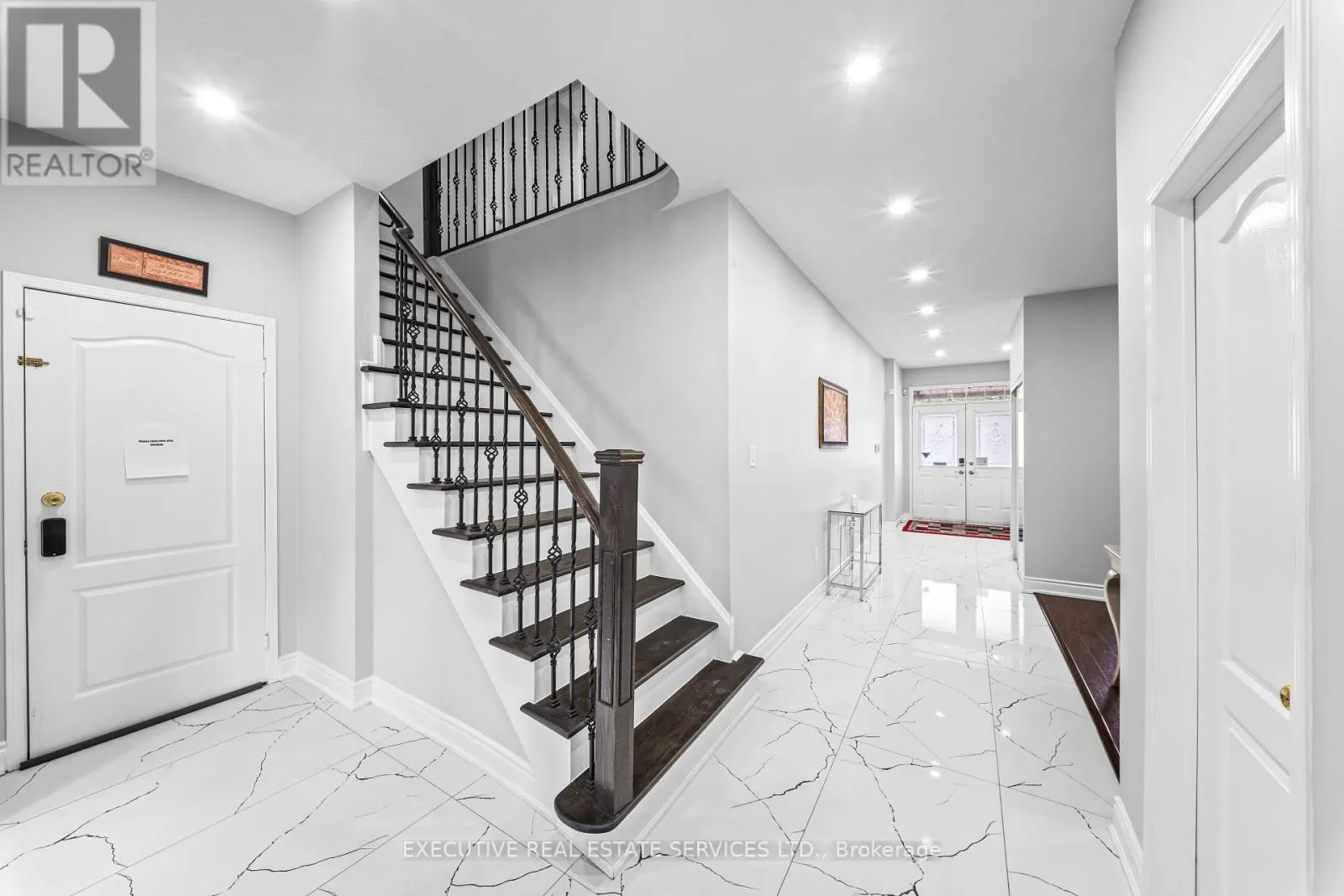7 CHAPPARAL DRIVE