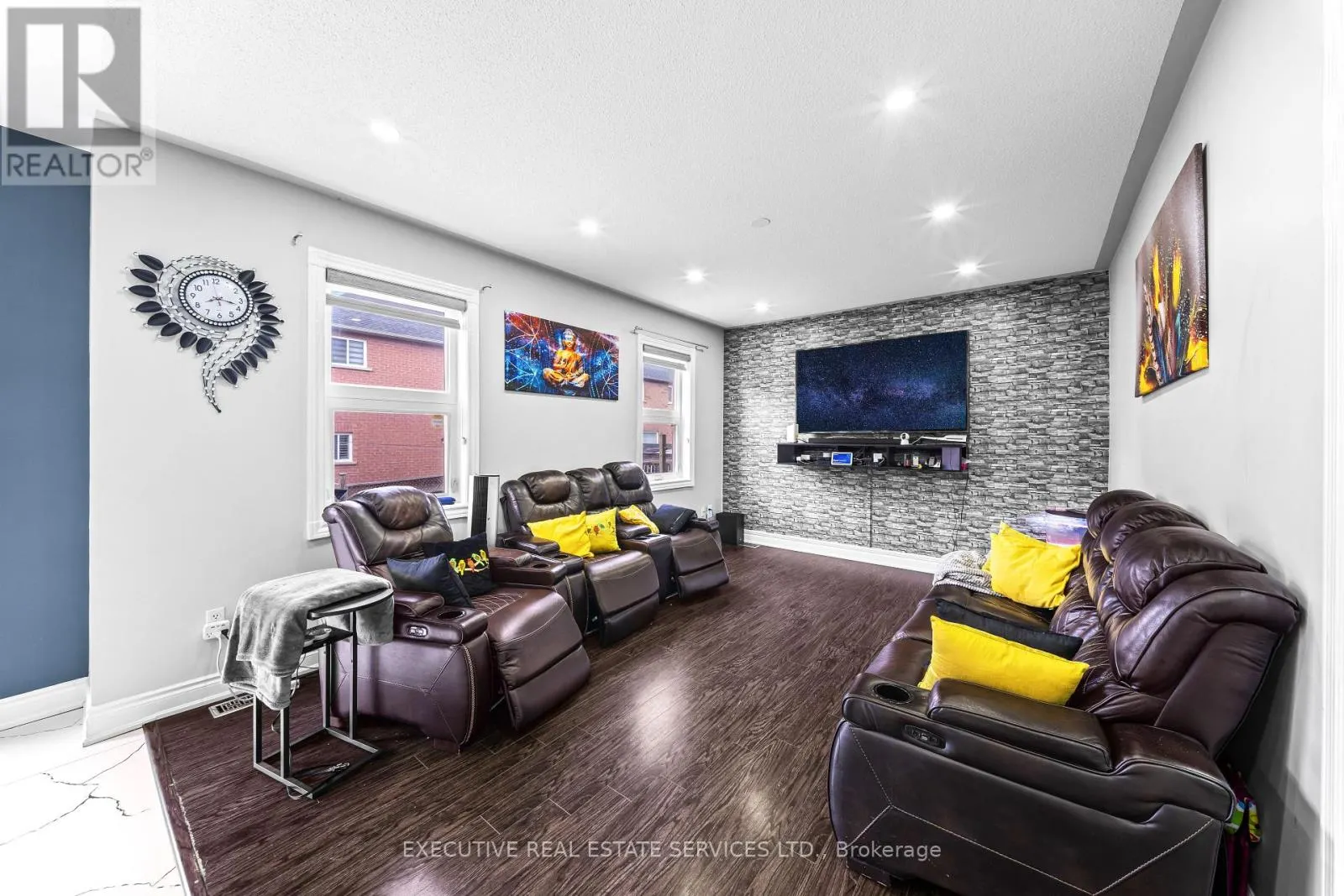 7 CHAPPARAL DRIVE